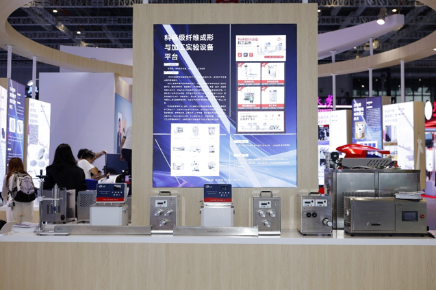 d790e685-9dd9-46bf-b415-615162386ba8 d790e685-9dd9-46bf-b415-615162386ba8